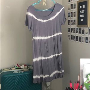 Tie dye gray white day dress